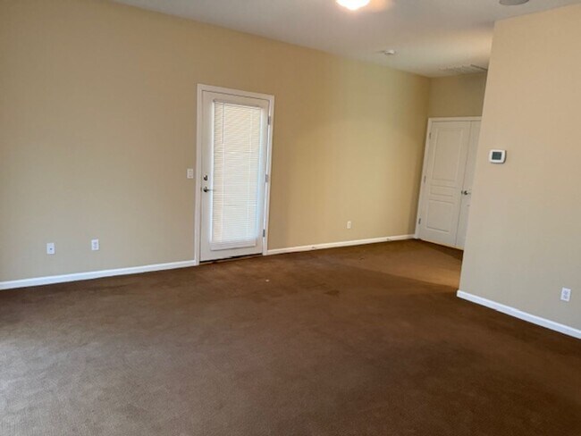 Building Photo - Flag Homes - 057