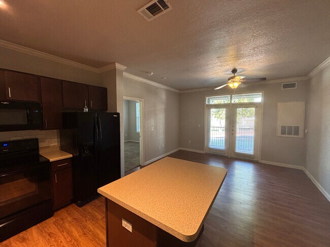 Foto del edificio - 1811 Medical Pkwy