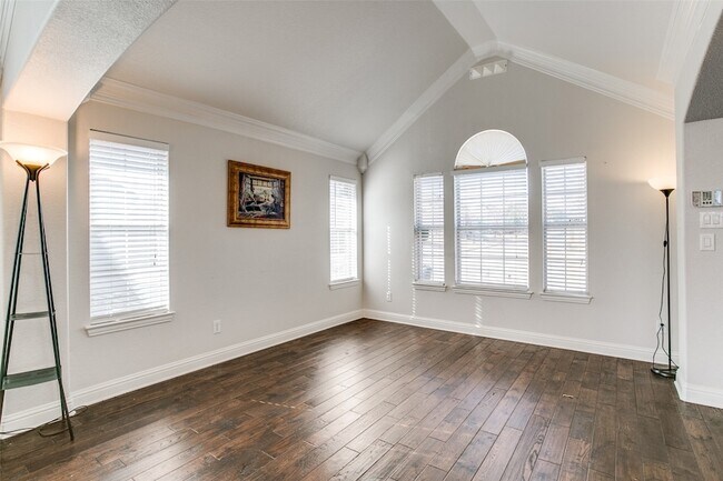 Foto del edificio - 6004 Grand Meadow Ln