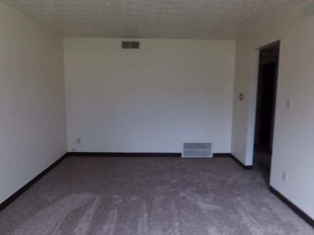 Building Photo - 1040 Patricia Dr