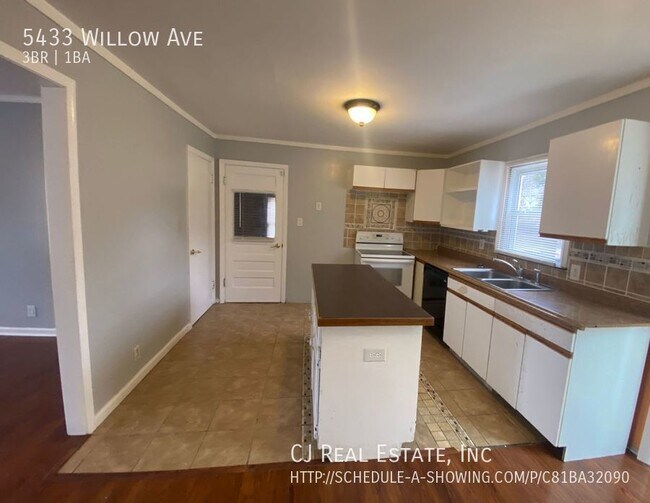 Foto del edificio - 5433 Willow Ave