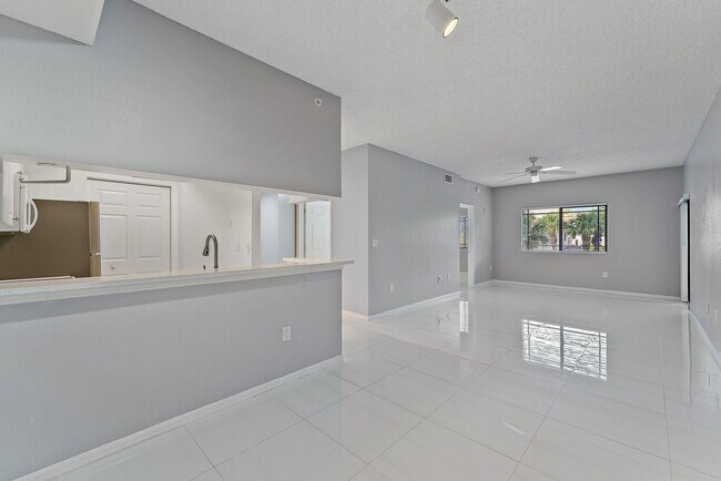 Building Photo - 2805 Veronia Dr