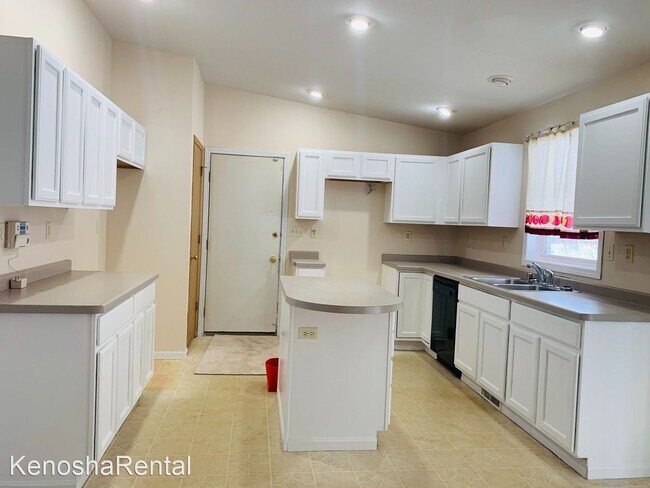 Building Photo - 3 br, 3 bath House - 3705 45th Street