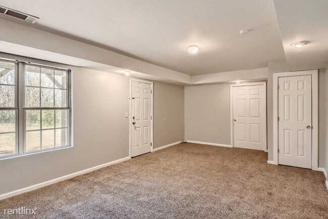 Foto del edificio - 4 br, 3 bath House - 1401 Lancaster Ct