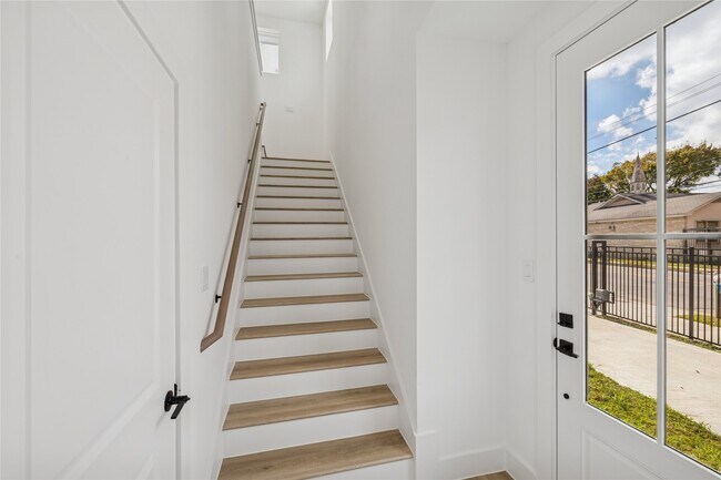 Foto del edificio - 111 Milby St