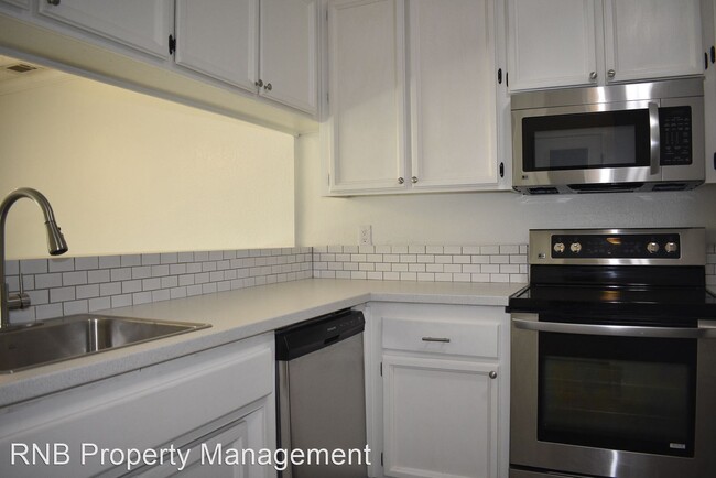 Building Photo - 2 br, 1 bath House - 7439 Sunrise Blvd