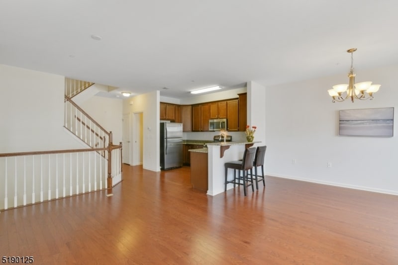 306 Waterview Ct, Hanover, NJ 07927 Room for Rent in Hanover, NJ