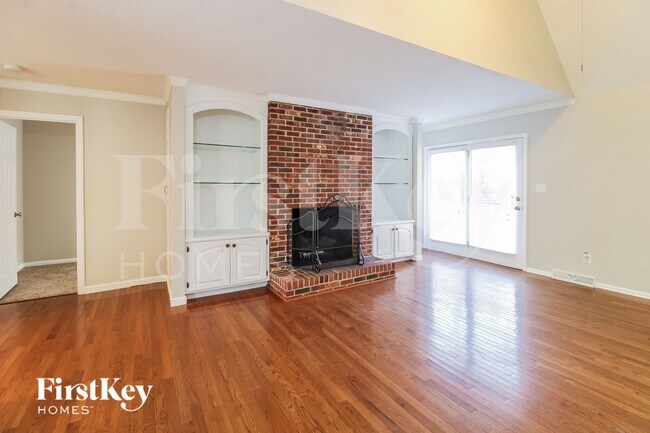 Foto del edificio - 1301 Westminster Dr