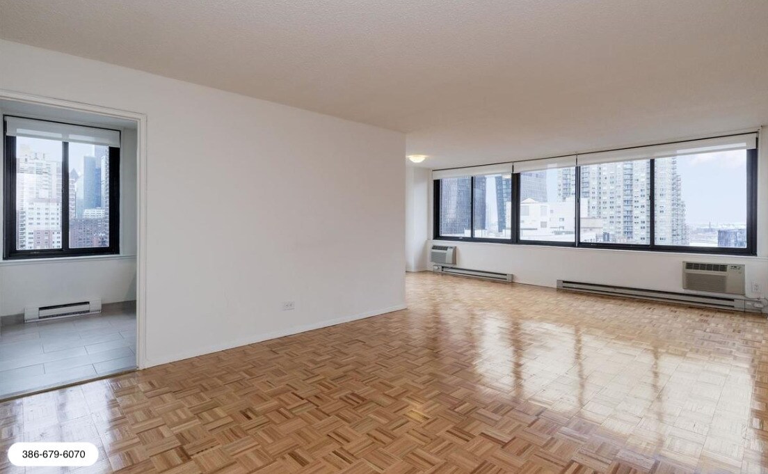 Foto principal - 256 E 33rd St