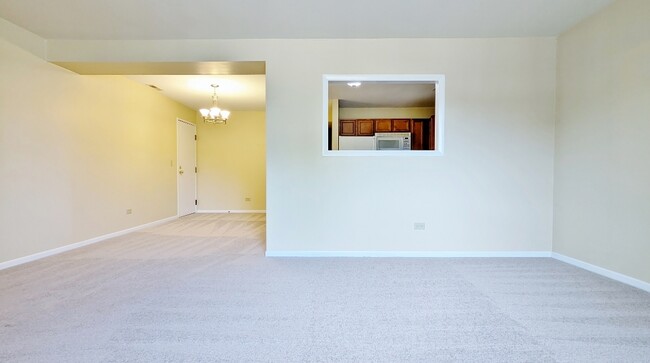 Building Photo - 2260 Abbeywood Dr