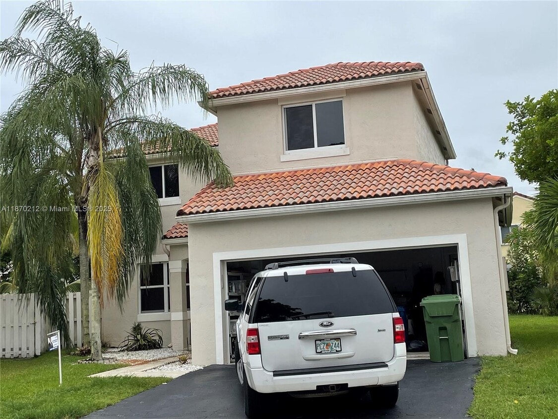 Foto principal - 784 Chimney Rock Rd