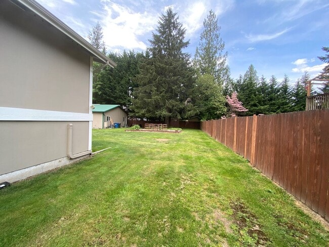 Foto del edificio - 4 Bed 2 Bath Home in Monroe