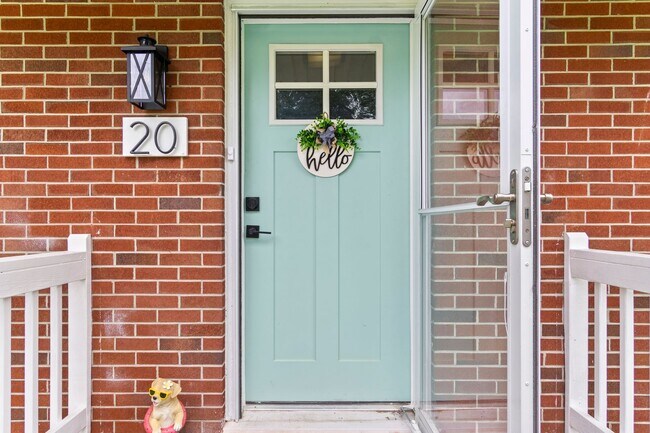 Building Photo - All Brand New Features in this 3 Bedroom 2...