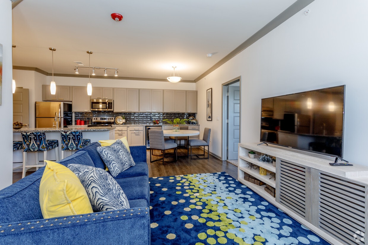 Meridian at View High Apartments Lees Summit, MO