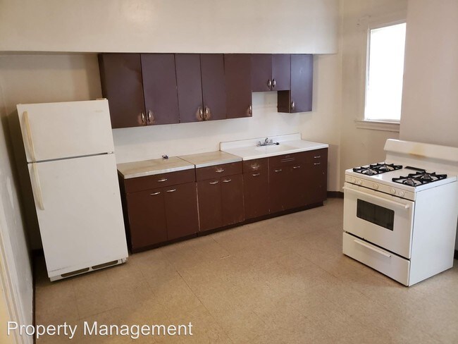 Foto del edificio - 744 Proctor Way