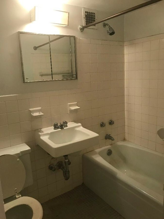 Foto del edificio - 445 E 77th St