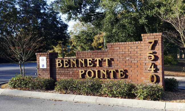 Building Photo - Bennett Pointe
