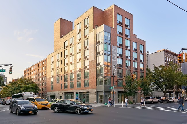 Building Photo - 1770 Madison Avenue