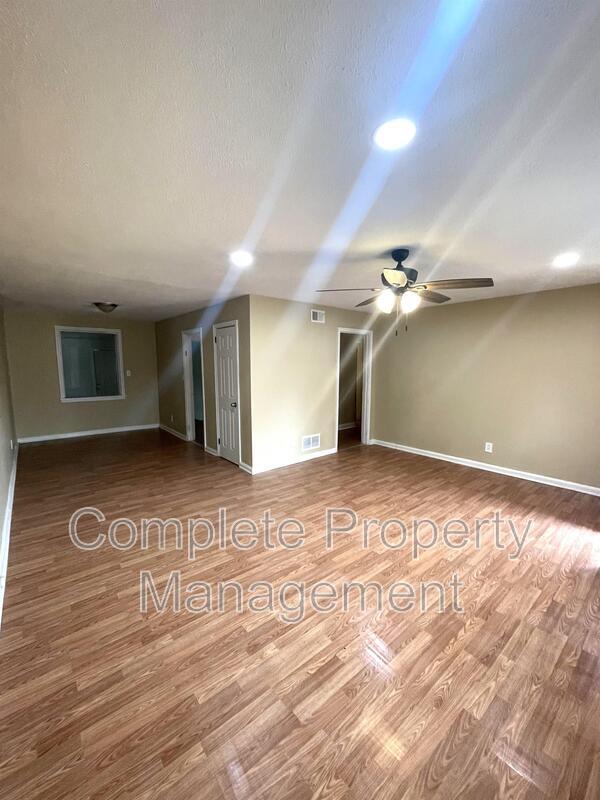 Building Photo - 4510 Rosa L Parks Ave