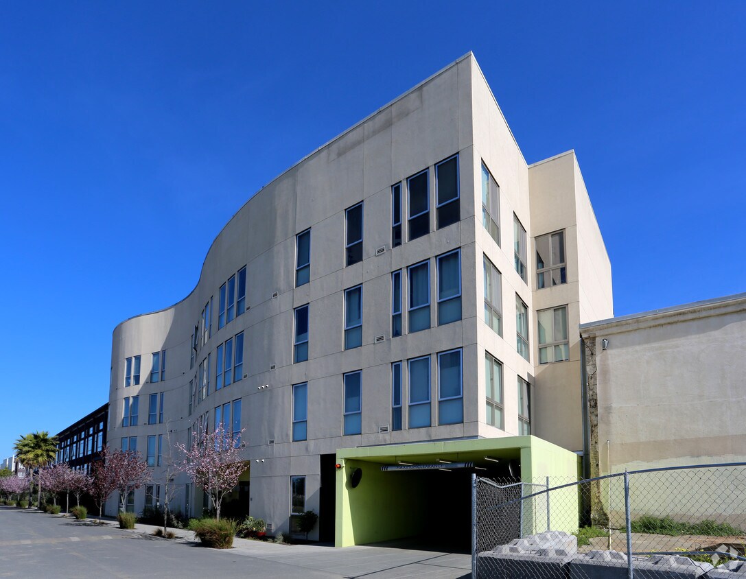 Foto principal - Pacific Cannery Lofts