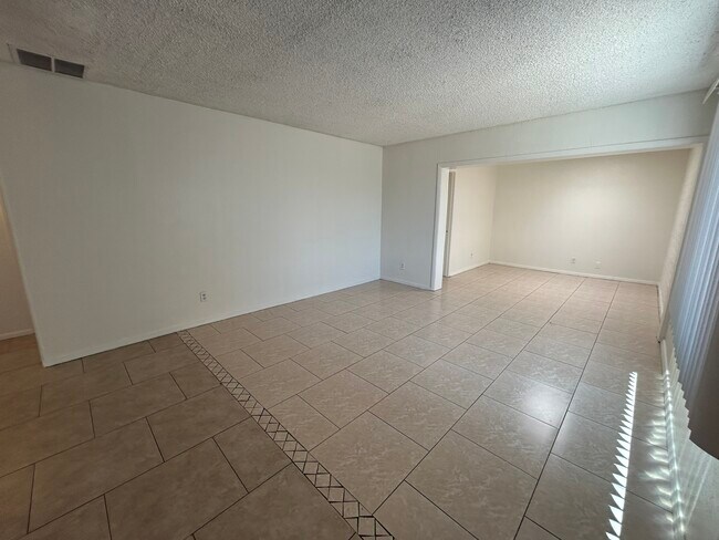 Foto del edificio - 8014 W Osborn Rd