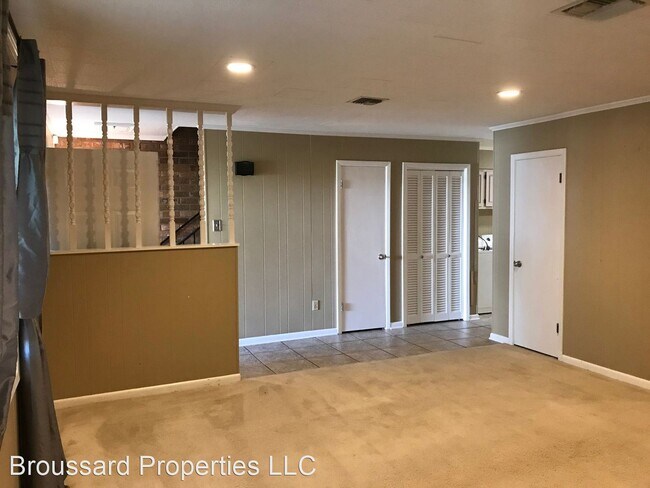 Building Photo - 3 br, 2.5 bath House - 212 Bell Downs Drive