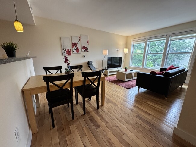 Photo - 277 Broadway Townhome