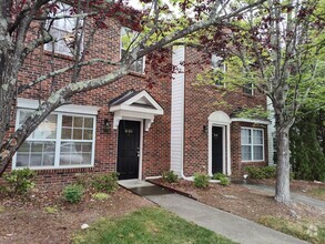 Building Photo - 2120 Sardony Ln