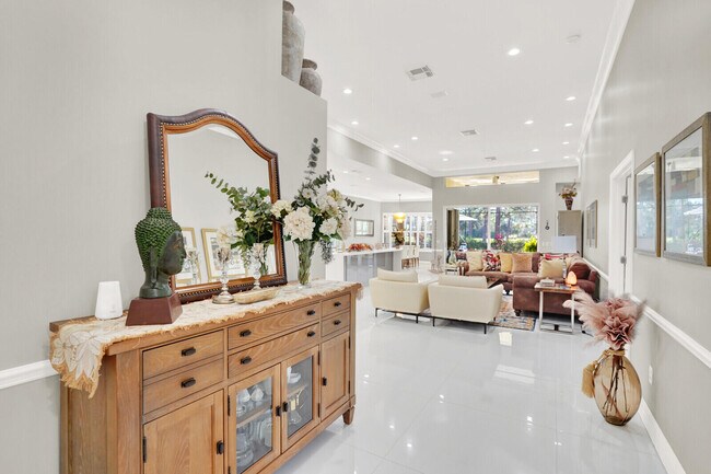 Foto del edificio - 8522 Belfry Pl