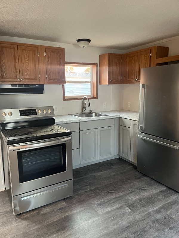 Building Photo - 4398 Universal Dr