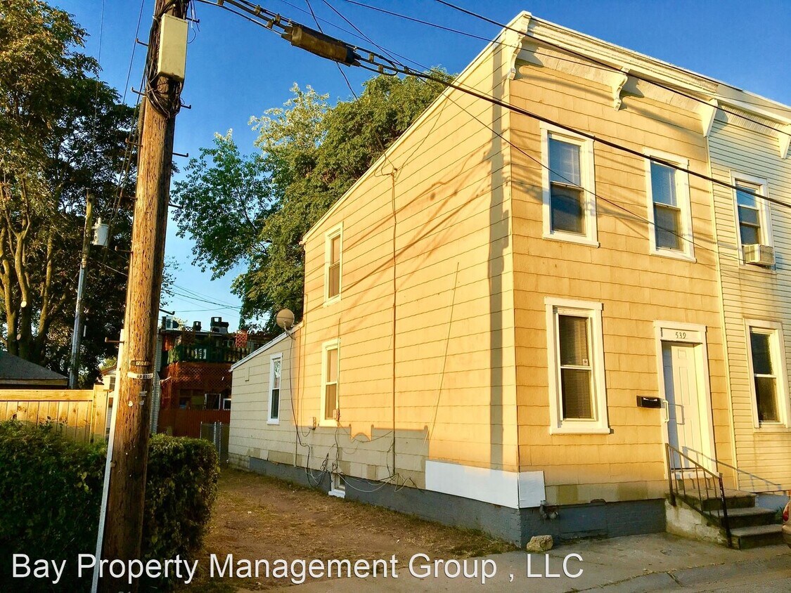 Primary Photo - 2 br, 1 bath House - 539 Cambria St