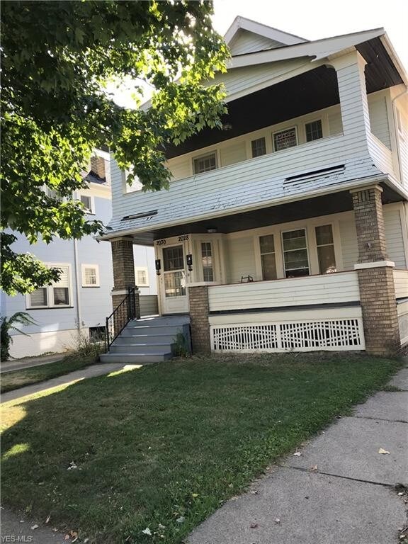 2030 Chesterland Ave Unit up, Lakewood, OH 44107 Room for Rent in Lakewood, OH