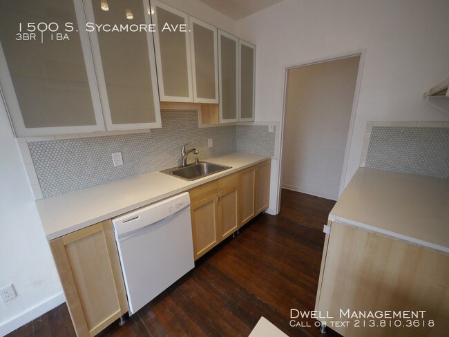 Foto del edificio - 1500 S Sycamore Ave