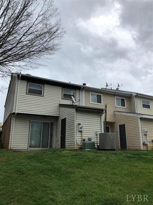 Building Photo - 213 E Cadbury Drive
