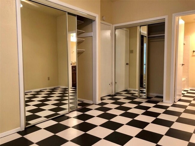 Foto del edificio - 806 W 24th St