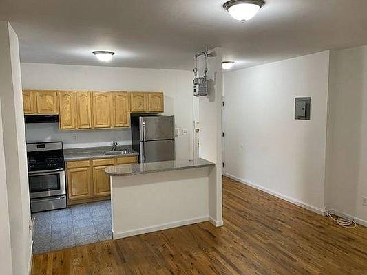 Foto principal - 2 bedroom in New York NY 10040