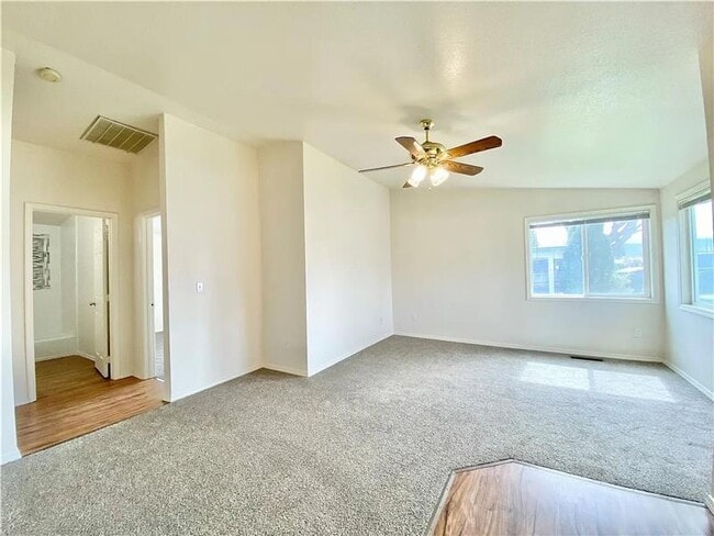 Foto del edificio - 1203 Cornell Ave
