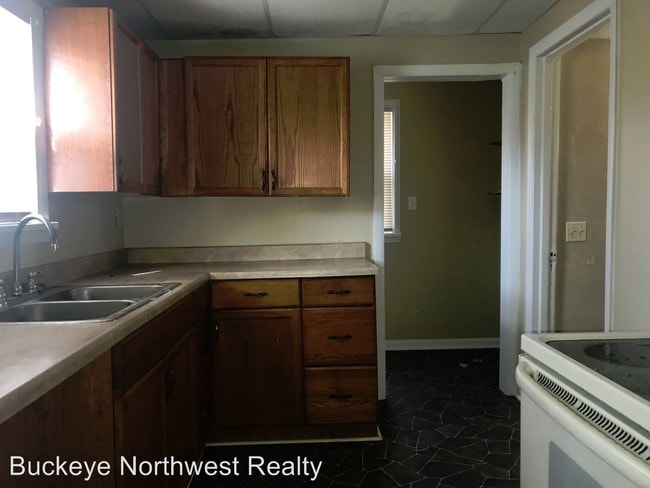 Building Photo - 2 br, 1.5 bath House - 1672 Marcella Ct