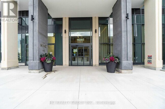Building Photo - 4085-4085 Parkside Village Dr