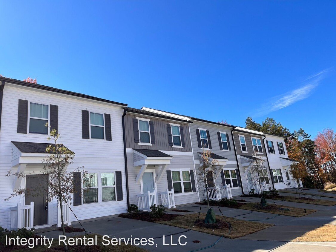 Primary Photo - 3 br, 2.5 bath House - 11121 Woodland Cree...