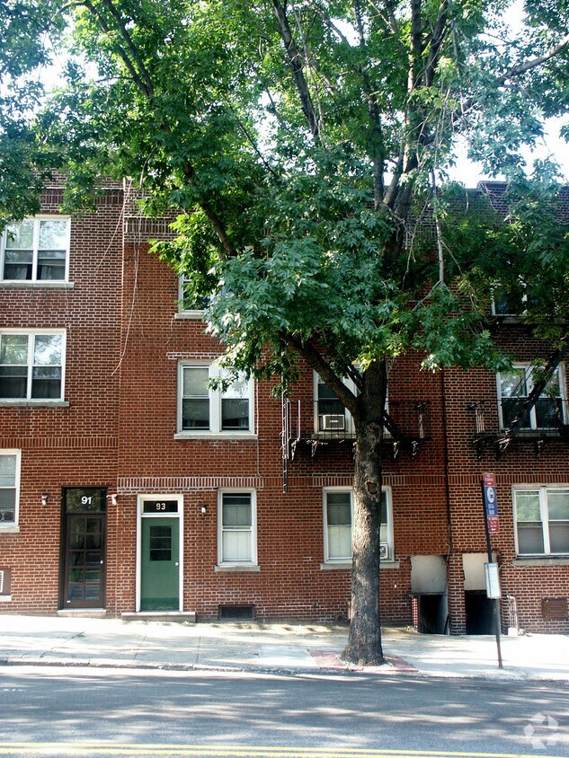 Primary Photo - 93 E 233rd St