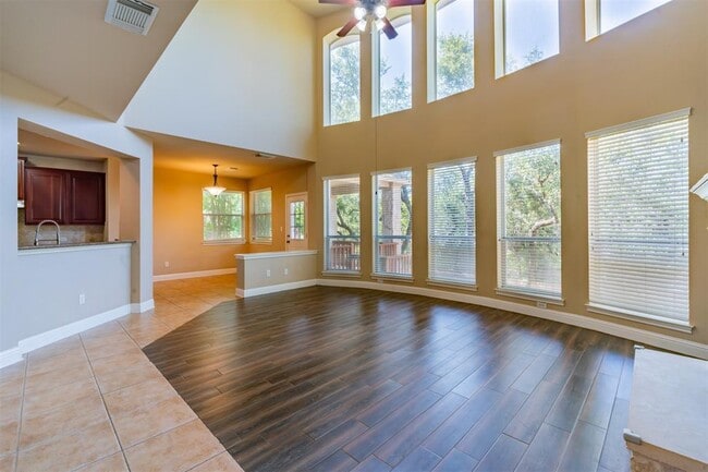 Building Photo - 7908 Menler Dr