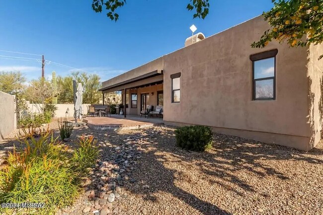 Foto del edificio - 11569 Kelly Rae Pl