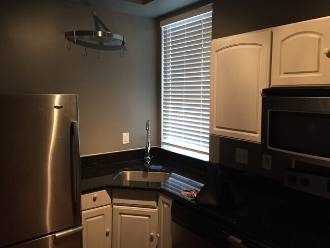 Foto del edificio - 1225 William Street