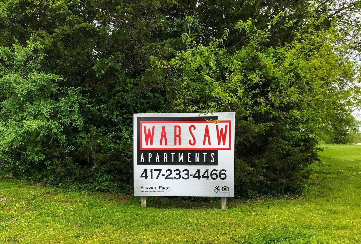 Primary Photo - Warsaw Apartments