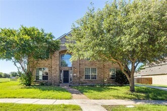 Building Photo - 11499 Beeville Dr