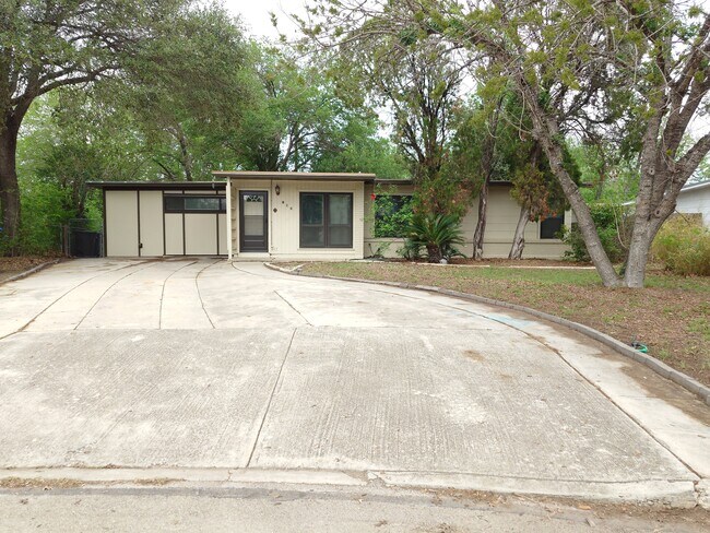 Foto del edificio - 203 Haverford Dr