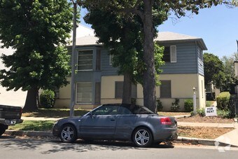 Primary Photo - 1210 N Stoneman Ave