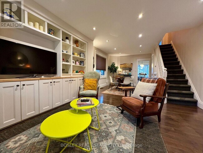 Building Photo - 141 Booth Ave