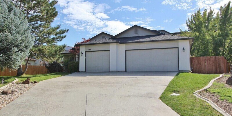 Primary Photo - 6488 S Liveoak Pl
